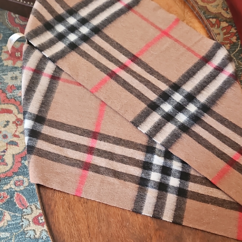 Burberry Cashmere Checkered Scarf in Black and Brown